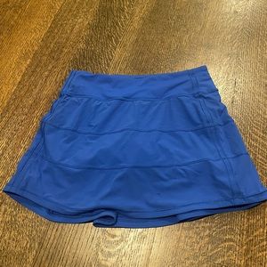 LULULEMON BLUE PACE RIVAL SKIRT